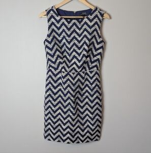 The Limited Chevron Patterned Navy and White Dress Size 4